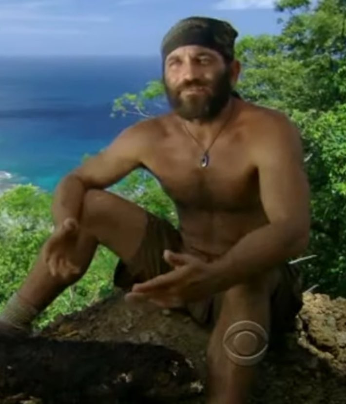 Russell on Day 1 of Samoa vs Russell on Day 39 of HvV