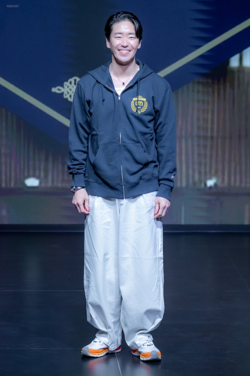 250420 기준대학교 생일파티 #엄기준

포토타임은 오글거려서 힘든 기준대 총장님