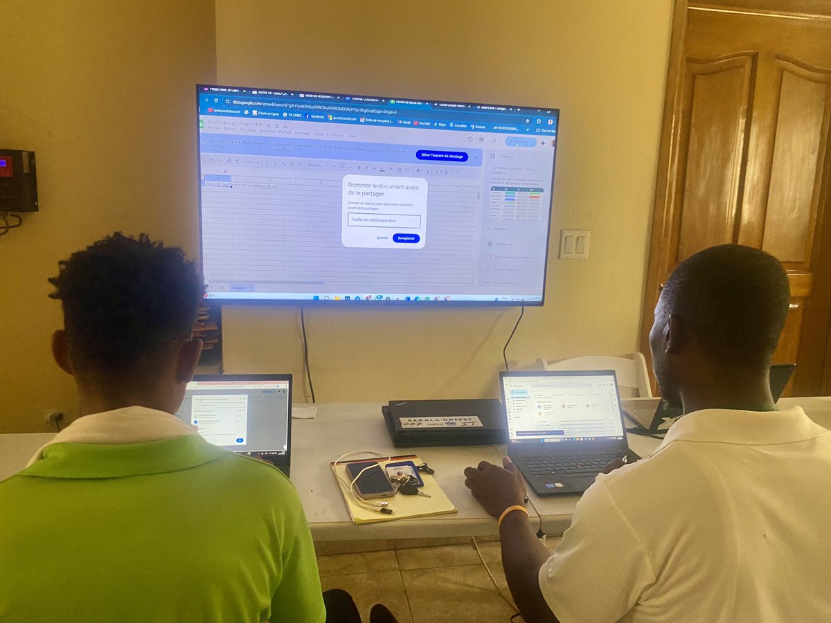 shneederfort's tweet image. As IT Manager and facilitator of this training, I placed particular emphasis on strategic planning management and the use of technological tools to improve daily work efficiency.
#SAKALAHaiti #CapacityBuilding #TechnologyForChange #StrategicPlanning #CiteSoleil
