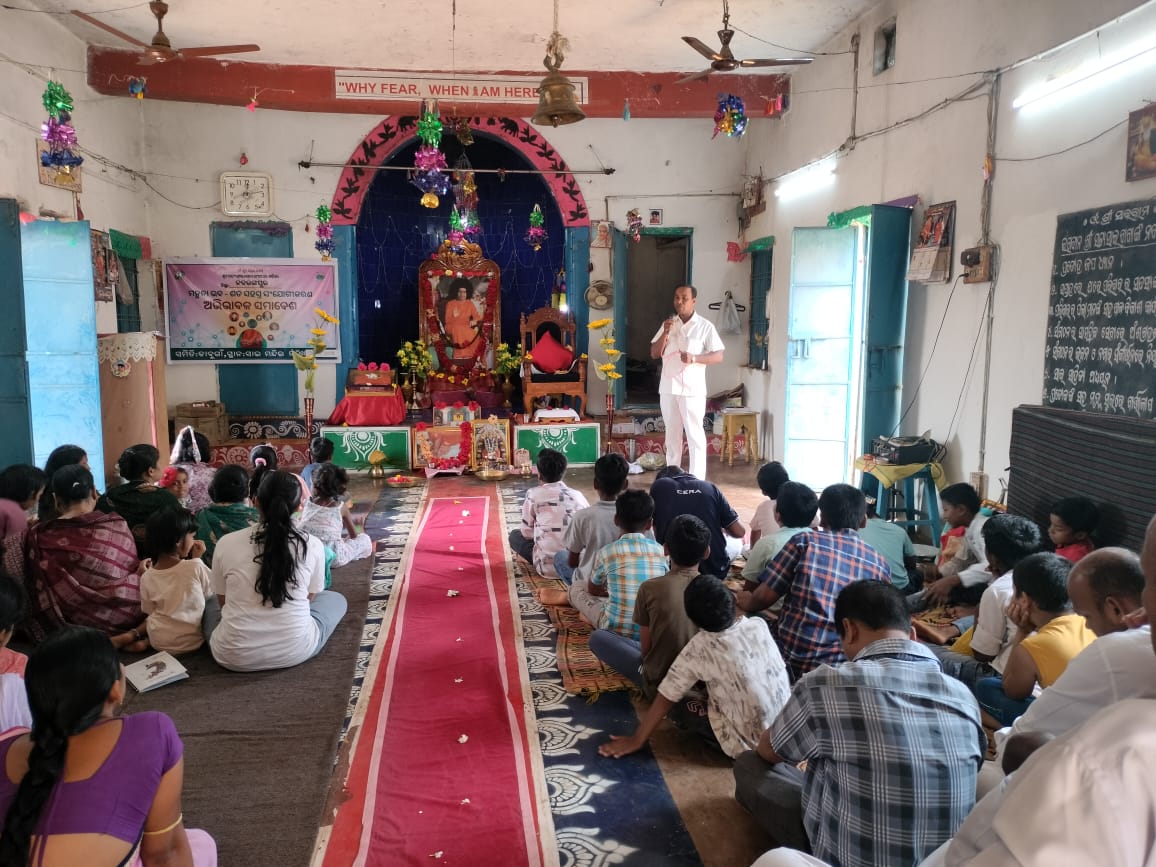 sathyasaiodisha's tweet photo. Loving Sairam..
With the blessings of Sri Sathya Sai Baba, a Balvikas Parents' Meet was organized at Dabugam Samithi, Nabarangpur District on 20th April 2025.
#Parentsmeet
#Balvikash
#Nabarangpur
-Media Team https://t.co/cRu74Crekk
