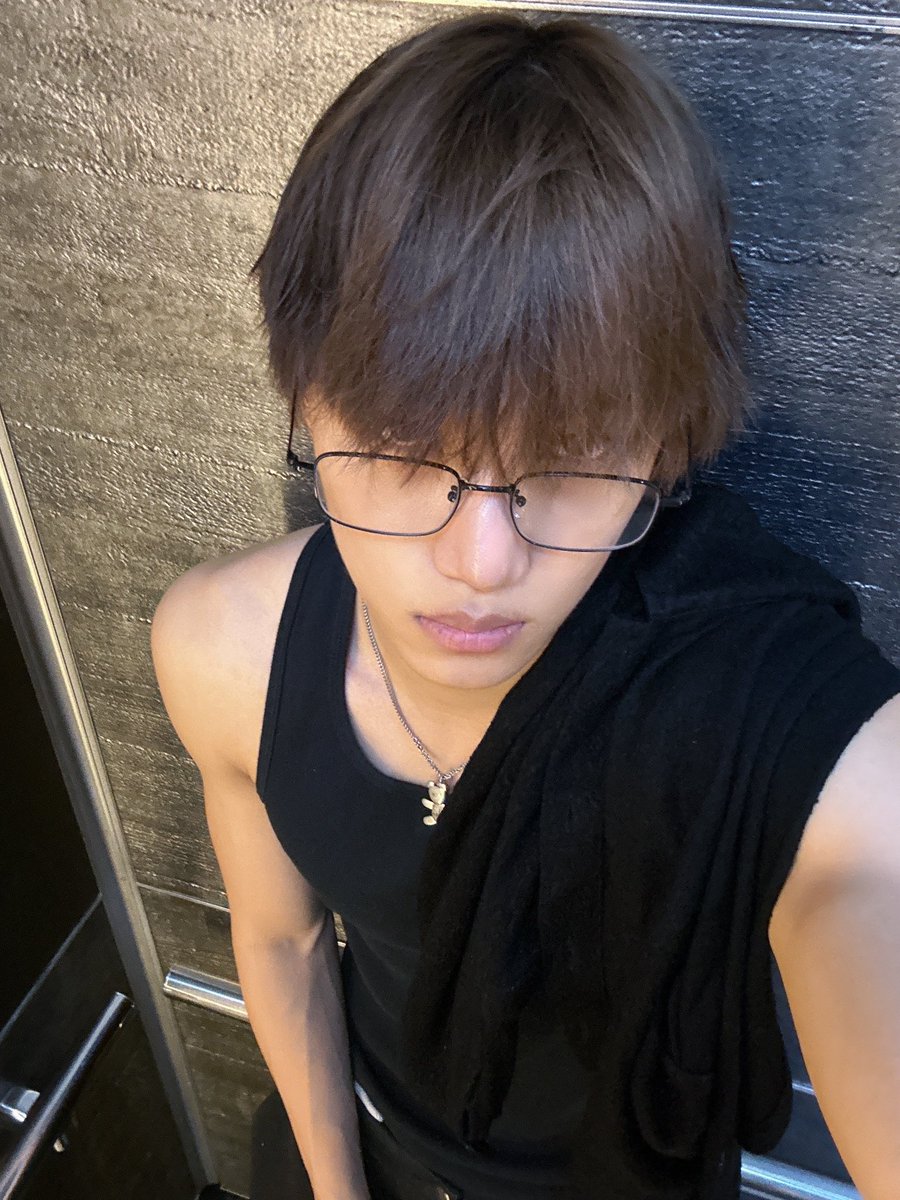 Hi, I'm researching period cramps because I hate them. The pain, exhaustion, and unpredictability make them a constant struggle. I want to find a way to stop this monthly misery that so many women silently suffer through. (this is me btw) 💯💚👌