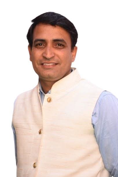 Abvp के पूर्व प्रान्त मंत्री और युवा मोर्चा के प्रदेश मीडिया प्रभारी रहे मन्दसौर  भाजपा के जिला उपाध्यक्ष लाडले प्रिय  पंडित हितेश शुक्ला  को जन्म दिवस की बधाई, शुभाशीष...शुचिता के साथ खूब यश प्राप्त करो ।