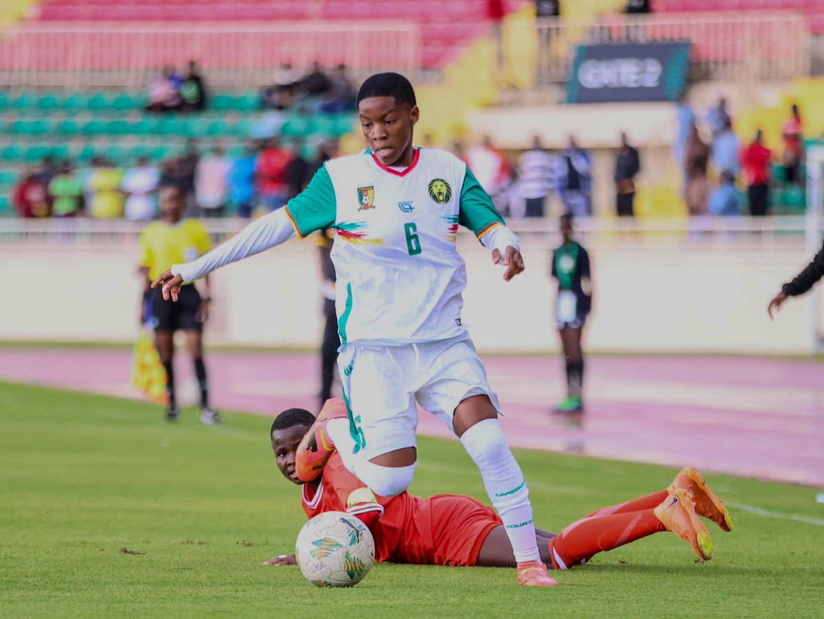 LionnesIndompt1's tweet photo. Les #LionnesU17 s’imposent face au Kenya, grâce à un but de Lys Fraîche TIWA (25'). Le match retour est prévu pour le 25 avril 2025.
#Kenya 🇰🇪 0️⃣➖1️⃣ 🇨🇲 #Cameroun
🏟️ Stade Nyayo
📍Nairobi - Kenya
#U17FIFAWWC2025Q| #KENCMR | #GOLIONESS | #ALLEZLESLIONNES |#LETSROARTOGETHER | https://t.co/W46r2wp4Jk