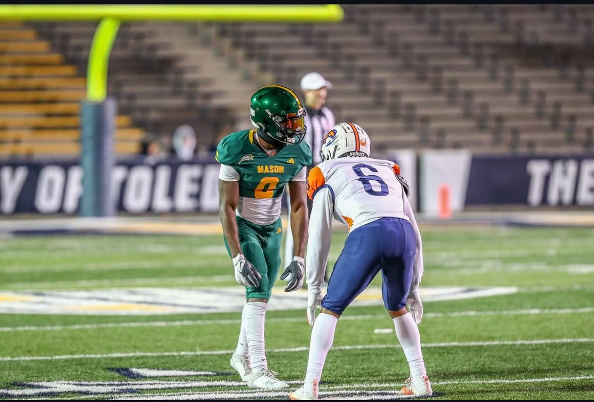 #AGTG After a great phone call with <a href="/CoachO93/">Orvin Weatherly</a> im blessed to receive an offer from <a href="/GMUClubFootball/">GMU Club Football</a> <a href="/GeorgeMasonU/">George Mason University</a>