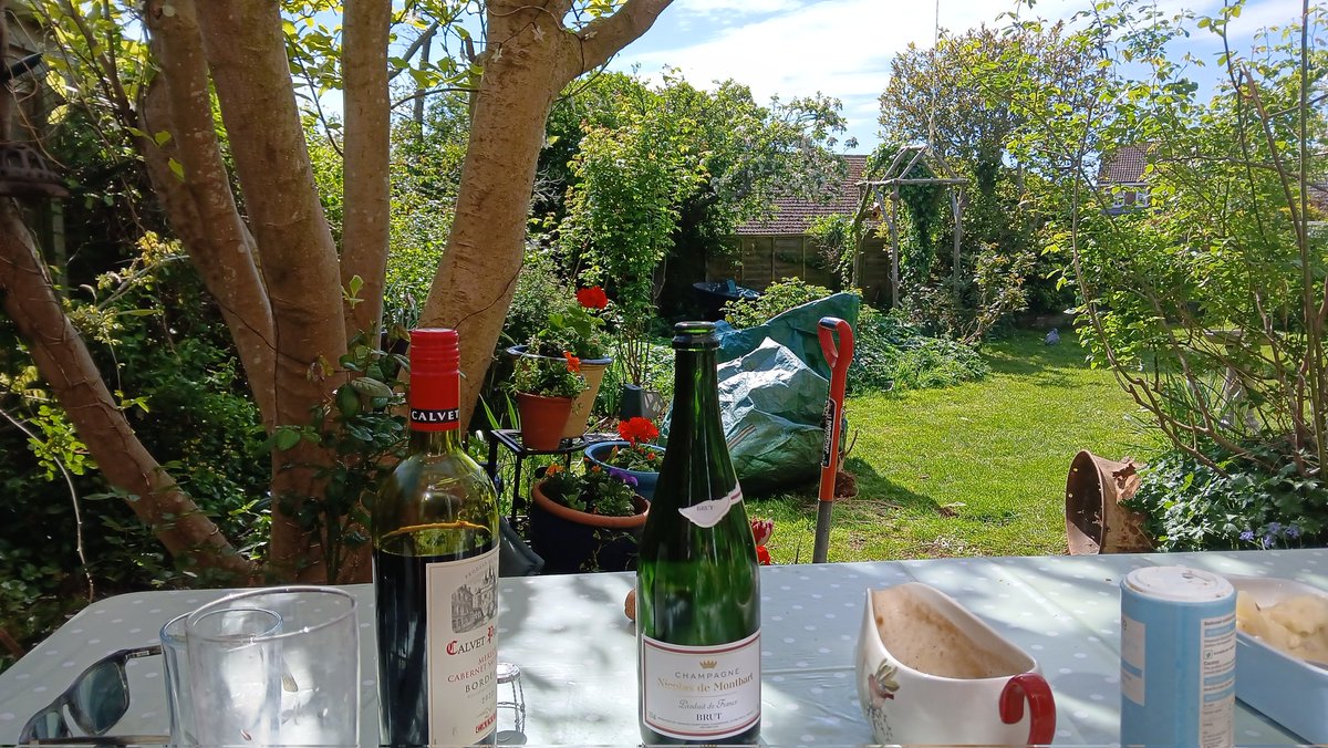 Bernadette Eakin tweet media