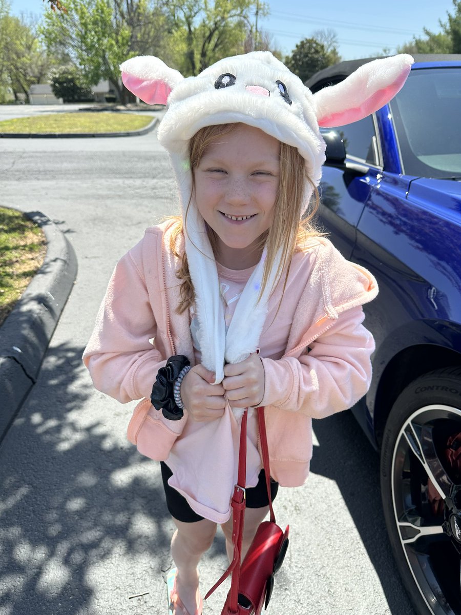 wnnrome's tweet photo. The @ADragonAlliance likes to remind us to touch grass, enjoy the beauty of life and take a moment to celebrate it!

To celebrate, we're encouraged to share a seasonal treat, explore Easter displays, show off our favorite spring flowers and of course, our favorite Dragons! https://t.co/kF2wbUOWOt