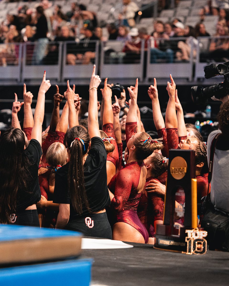 Good morning, champs! ☝️

<a href="/OU_WGymnastics/">Oklahoma Women's Gym</a> x <a href="/NCAA_Gymnastics/">NCAA Gymnastics</a>