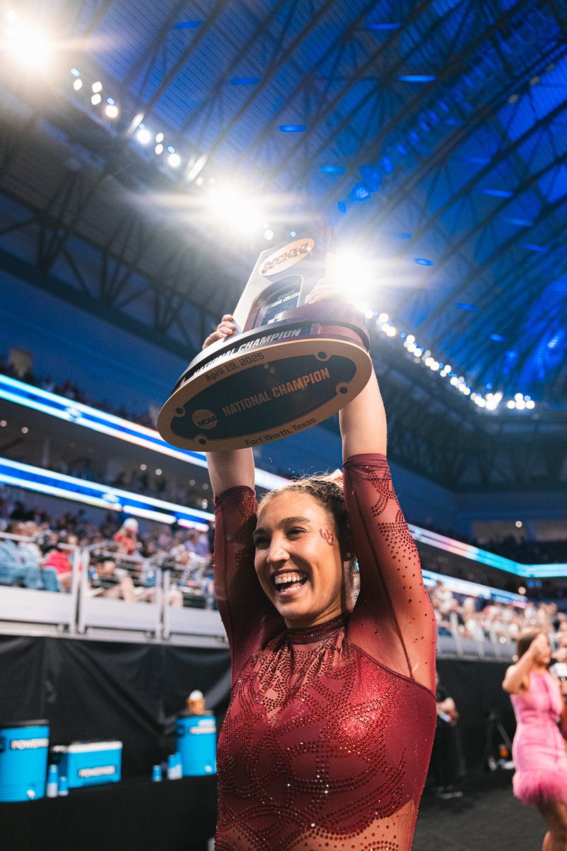 SEC's tweet photo. Good morning, champs! ☝️

@OU_WGymnastics x @NCAA_Gymnastics https://t.co/pAaEXR12SS