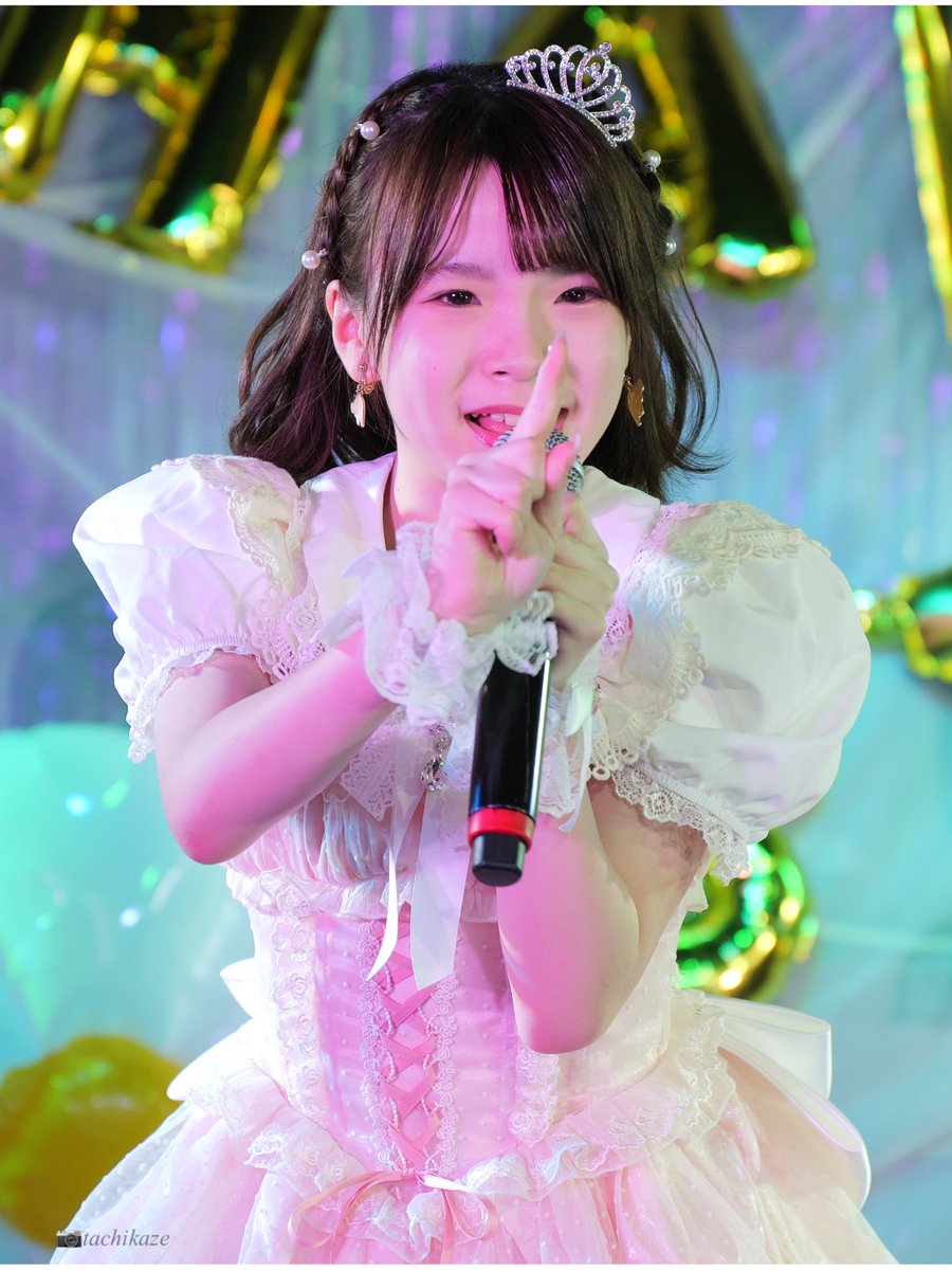 tachikaze1186's tweet photo. 凄い成長した姿に
うるうるでした。。。
2025.4.19
りのえま生誕祭2025
#Foreverfever
#ロワベリ #ローワンベリー
#ロワベリに写真
#りのは🤍#近藤りのは
#りのはっぴー
#北海道 #旭川 #アイドル
#推し活 https://t.co/TheQQfbyxO