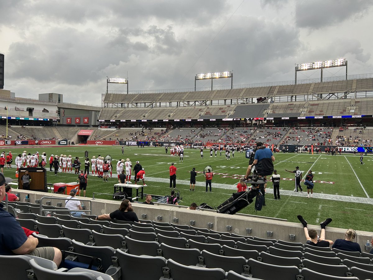Coach_Piker's tweet photo. @MCRamFootball ๐ค @XFLRoughnecks
It was a perfect day for some @TheUFL football at TDECU Stadium yesterday! The Roughnecks came up short but we saw some big plays, had a good time, and the guys got on the video board A LOT!๐
@Coach_Schill
#DIESEL #RamTough #Ram3500 #CreekMayde https://t.co/dIG00MKNUj