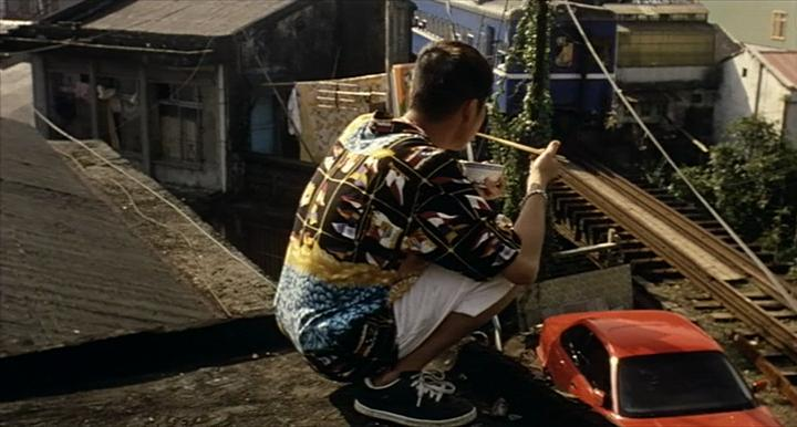 생각해보니 영화 남국재견 엔딩부분 차 논밭에 꼬라박는장면ㅋㅋㅋ 찐하게 보타시라스러움.. 물론 보타로랑 시라이시는 너무 성실해미치겟는;...