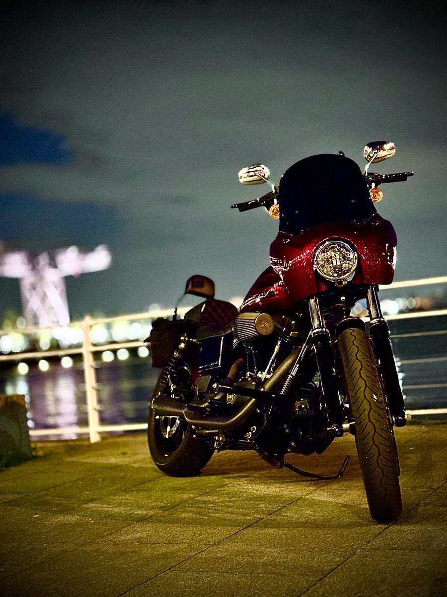 nokszk5's tweet photo. 2025.04.19
ついに納車。
ずっと憧れてた1台。
This is the beginning of a new chapter.
Let the ride begin.
#harleydavidson #streetbob #fxdb #tc103
#clubstyle #hardcandyred #hotrodredflake
#luckydaves #thrashinsupply #arlenness
#tbrvtwin #ストリートボブ #ハーレーダビッドソン https://t.co/IRDqiq8qIL