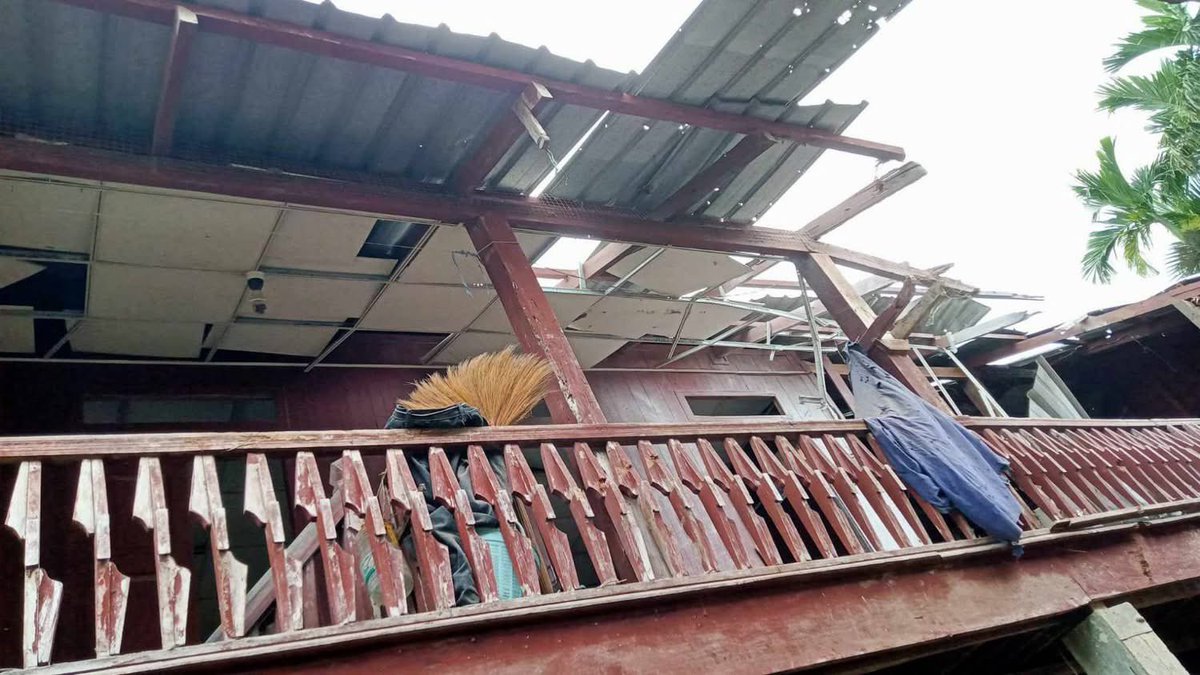 TostevinM's tweet photo. More bombings reported by Myanmar’s junta. At least 10 people killed in total - including children aged 3, 7 and 10. The world’s attention has moved on from the earthquake. The tragedy continues. #WhatsHappeninglnMyanmar https://t.co/wrOWY6OZPK