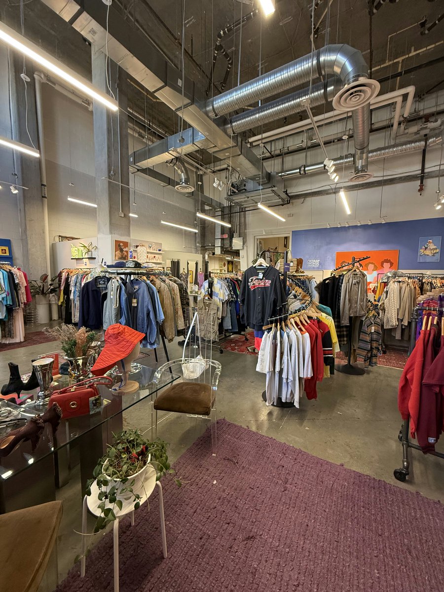 Spring cleaning season = the perfect time to discover DC's secondhand scene! ✨

Full 🛍️ guide: bit.ly/46Jw5S0