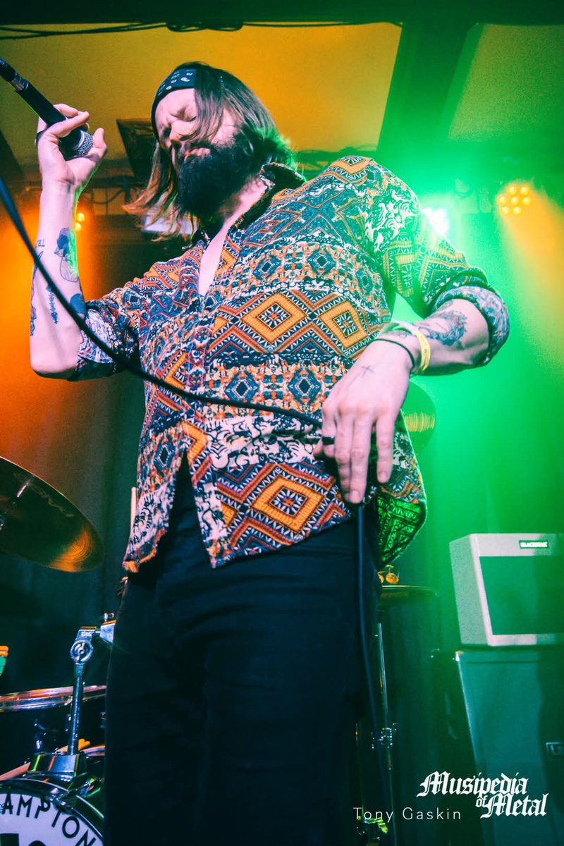 MusipediaOMetal's tweet photo. #StagedivePhotography #MayorsFest for the 9th edition! 

Here's the Friday and Sunday shows at @thegiffard

#Jaotar
#Alabama Crow 
@DoomsdayOutlaw 

@Lynusrock
@autumnkillers 
#SeizeTheVoid

📸 of Doomsday Outlaw more on our page!

https://t.co/H8jfY2b6X7 https://t.co/hWTLckxUPs