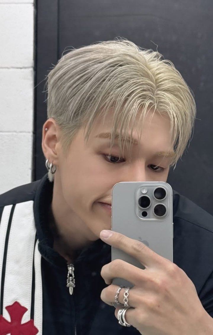zyeabina's tweet photo. #findingatiny let's be moots yank biasku woyoo ganjar 😘, rt like yay https://t.co/gAR5lxLWEo