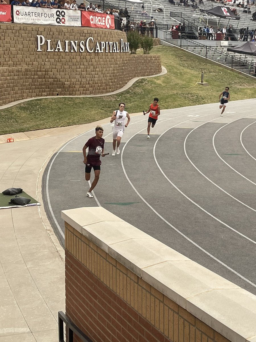 Ysleta_Track&Field (@ysletatrack) on Twitter photo Yesterday was our last competition of the year. Congrats to <a href="/RodrigoMtz0810/">Rodrigo Martinez</a> who finished 3rd place 🥉 in the 400 meter race and <a href="/_Rudy_Gomez9/">Rudy Gomez</a> who also finished 3rd 🥉 place in the 300 MH. Boys 4x4 ran in the finals, Rodrigo and Amaris both competed in the 800. Great job Indians! Yesterday was our last competition of the year. Congrats to <a href="/RodrigoMtz0810/">Rodrigo Martinez</a> who finished 3rd place 🥉 in the 400 meter race and <a href="/_Rudy_Gomez9/">Rudy Gomez</a> who also finished 3rd 🥉 place in the 300 MH. Boys 4x4 ran in the finals, Rodrigo and Amaris both competed in the 800. Great job Indians!