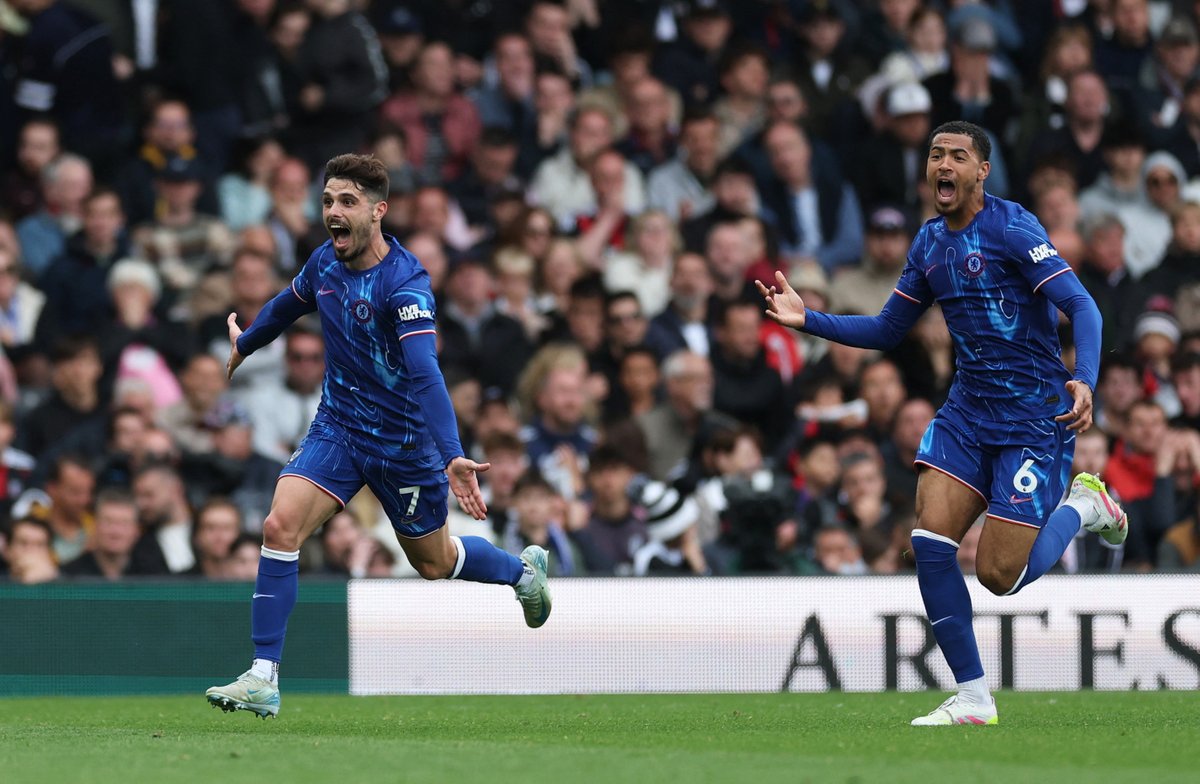 Premier League tweet media