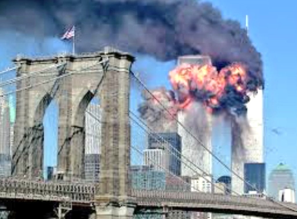 TomasDoupa39474's tweet photo. 136 zemí nabídlo pomoc USA po 11. září.
 nepamatuji si, že by někdo z nich žádal o vrácení peněz
 zde je přehled některých zemí, které přispěly nejvíce – k dnešnímu dni nikdo nic nedostal – ani o to nepožádal:
 - Velká Británie: 50 miliard USD
 - Německo: 50 miliard USD
 ⬇️ https://t.co/biEchZhTyx