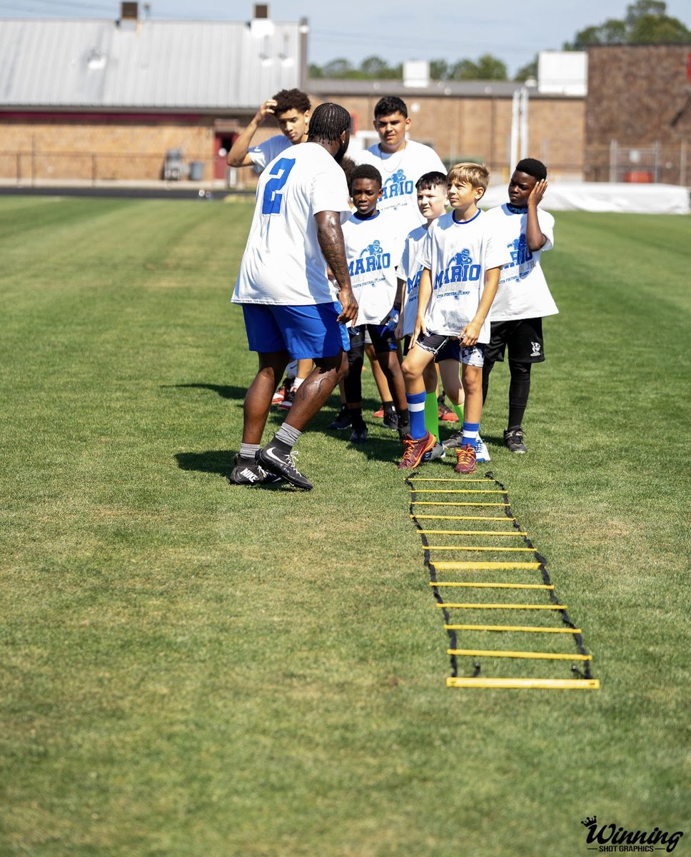 mario_anderson2's tweet photo. Hosting my first youth football camp was more than just a dream come true—it was a powerful reminder of why I do what I do. Being able to pour into the next generation, teach them the game, and speak life into their futures means everything to me. https://t.co/u4wPUSsIfI