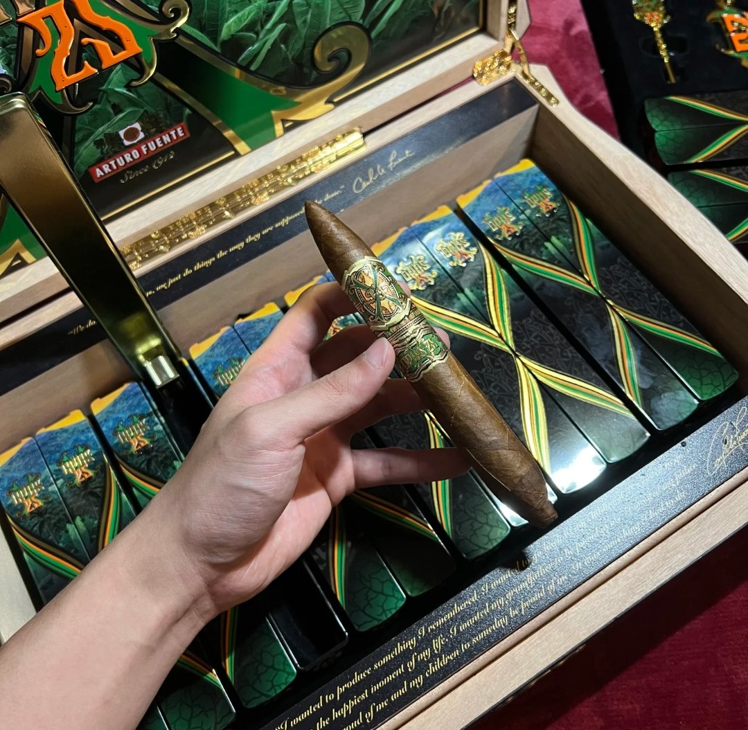 SaintCigars tweet media