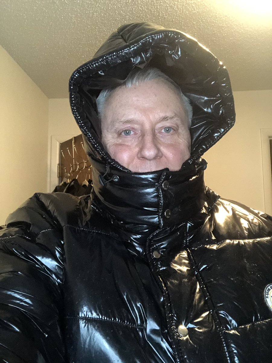 A sweaty puffy nylon day! Was wonderful! 🥵😈🔥