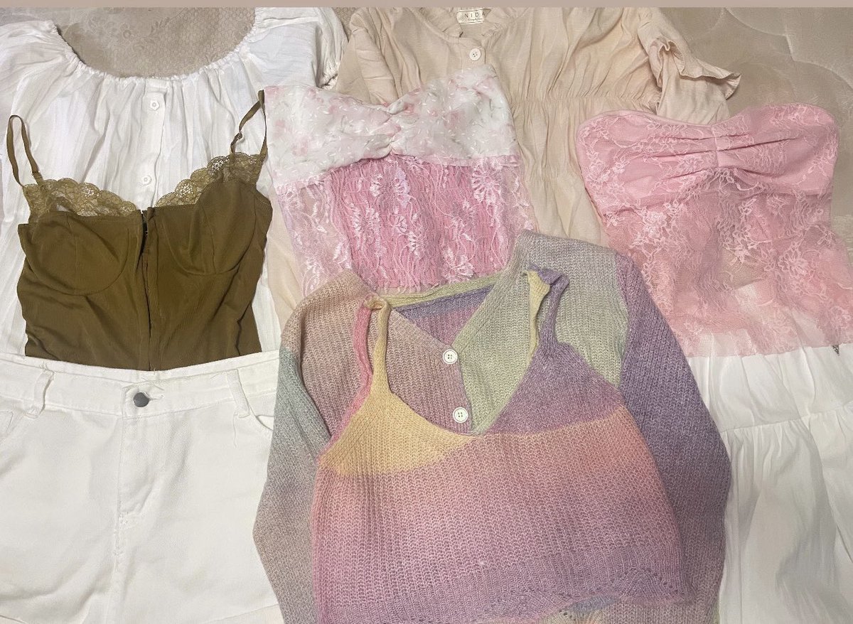 Gnightt's tweet photo. 🎀🪄เสื้อผ้ามือ1-2ของเค้าเอง ✱🎀

อก 34 -44 เอว 29-36 ♡ ·͜· ♡ ·͜·

🚚 เหมาส่ง 50.- ปัก+รี 45.-
#ส่งต่อเสื้อผ้า #ส่งต่อกระเป๋า #cintageshop #mon2sun #vghbkk  #promthong #kappabkk #promthong #atipashop #เสื้อผ้าสาวอวบ #ส่งต่อเสื้อผ้าสาวอวบ #ส่งต่อเสื้อผ้ามือสอง https://t.co/NXiJwKZdXe
