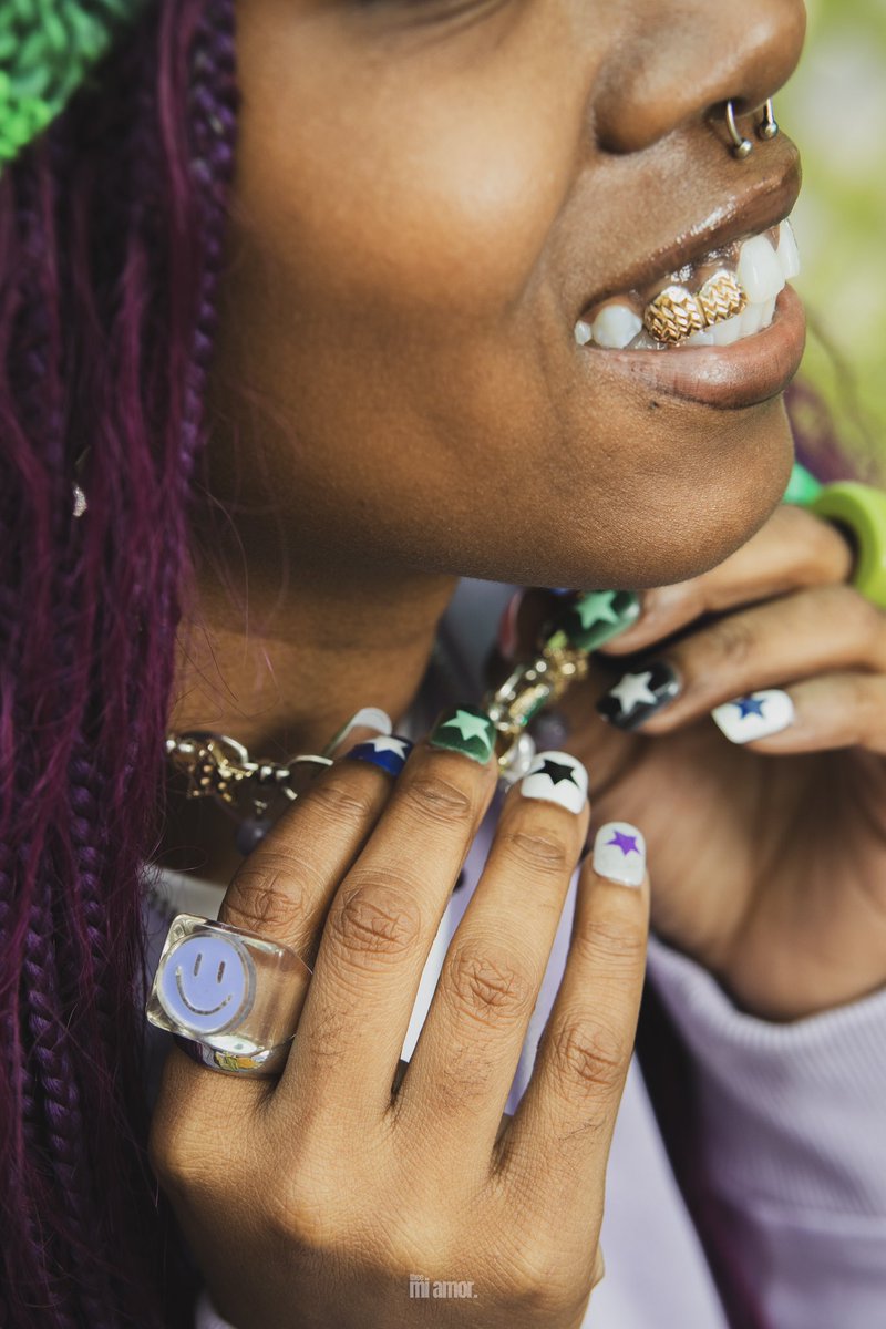 og_shayyyy's tweet photo. Purple swag 💚🍬💜 https://t.co/G2ITXkhumo