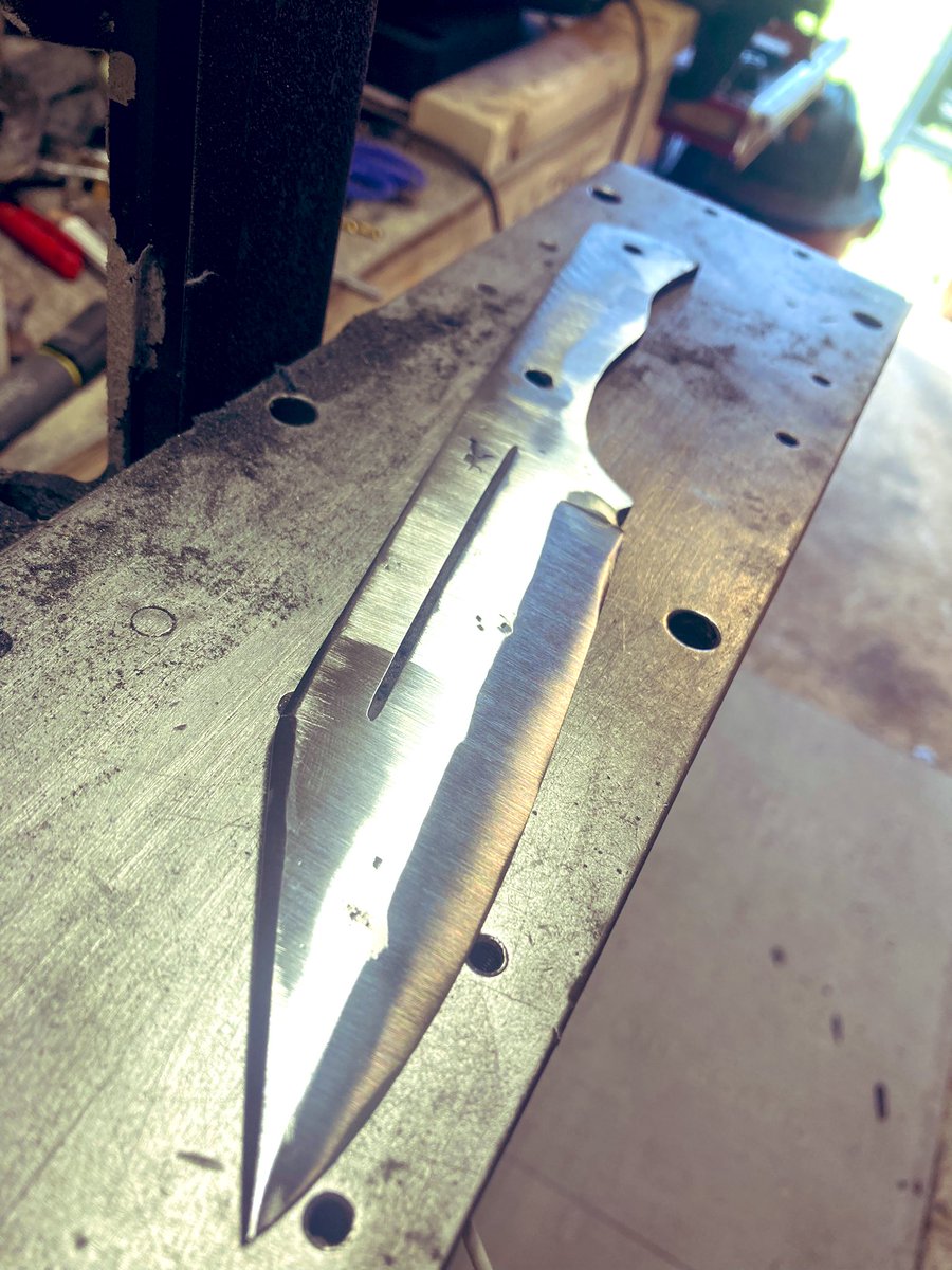 Someone who retweeted is getting this as appreciation. Wish I could give everyone a knife. I really don’t do it for the money. I do it to keep myself from drinking. So I want to thank everyone for the support. It helps…