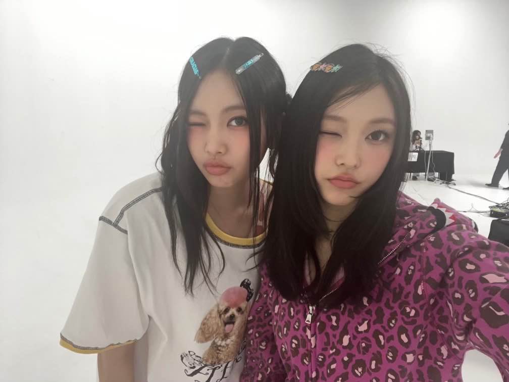 h515ae's tweet photo. 생일 축하해😘🫰🏻
#혠이생일축하하는법을아르켜줄게
#HAPPY_HYEIN_DAY
#HYENppy_BIRTHDAY https://t.co/ShAcYTK463