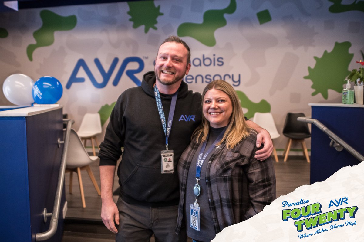 Happy Holidaze! 🌴 Find paradise at your local AYR this 42O. Great deals, good vibes, and budtenders who always bring the energy. 

See you soon!