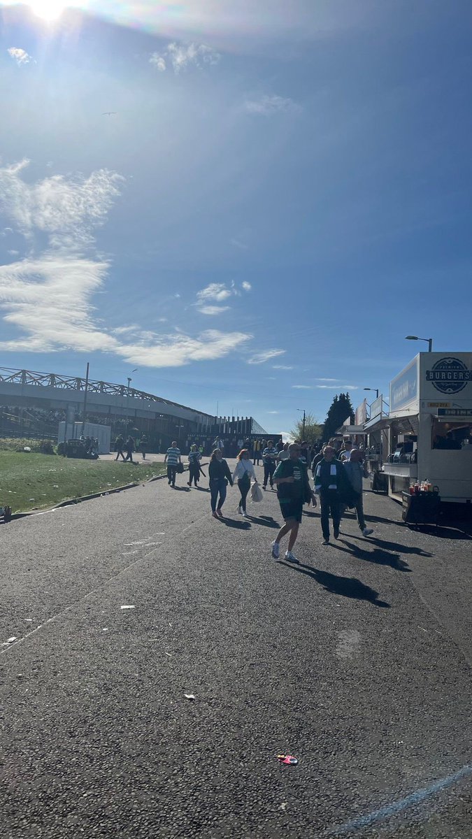 Sent from a Saintee who’s left at HT.

Celtic fans leaving Hampden at Half Time. Utter madness.