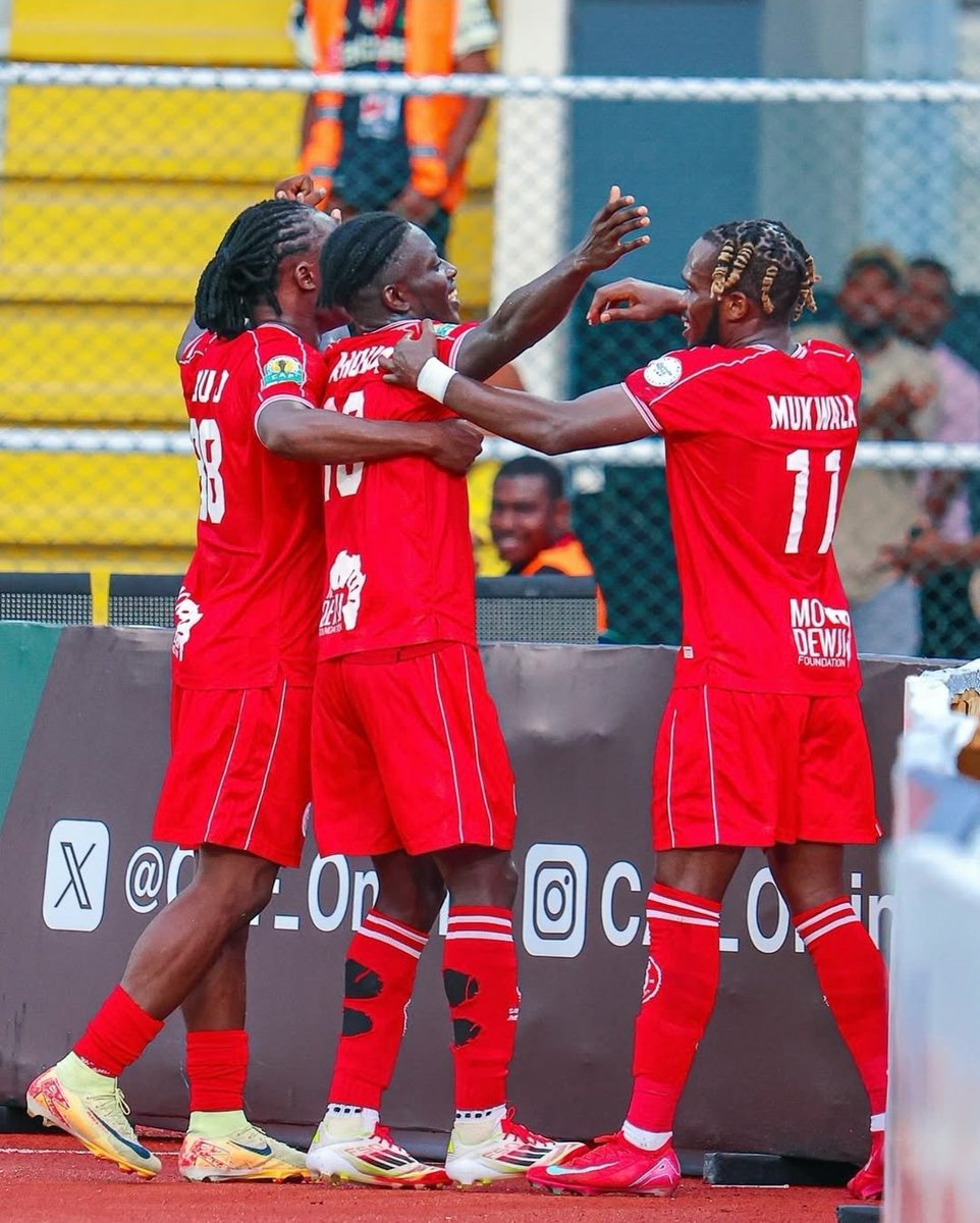 wingatishio's tweet photo. FT|SIMBA1️⃣🆚️0️⃣STB
Ahoua ⚽️.
.
.
Mnyama ametanguliza mguu moja fainali kusubiri mechi ya marejeano. 
.
.
#MKULEUPDATES https://t.co/Kr5sGak9oi