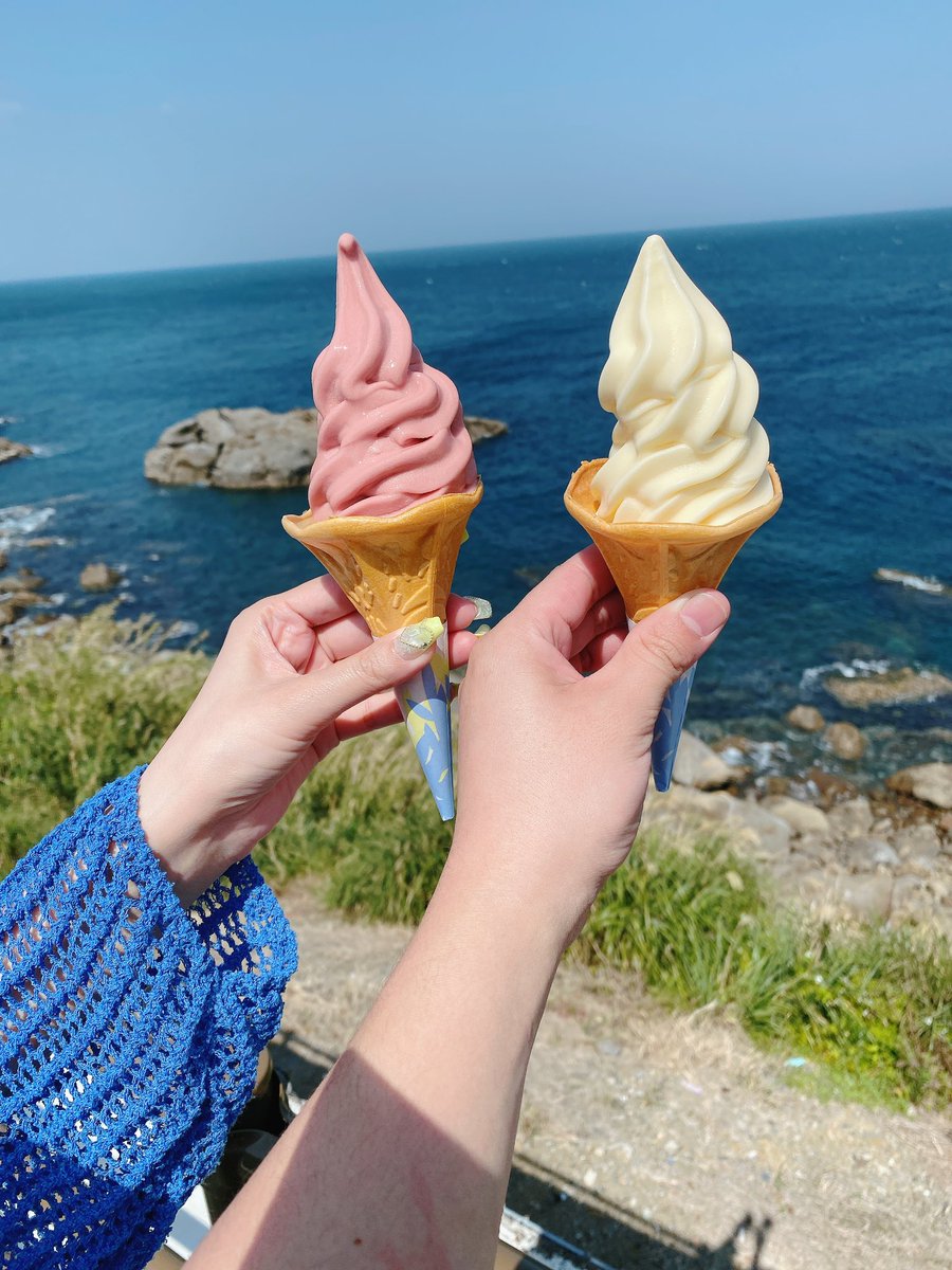 hdekiyb's tweet photo. 宮崎 part4
パワースポット多めに行ったから運気上昇してることを願う🤗
日向夏のソフトクリーム🍦😋

#宮崎
#高千穂
#日向夏
#パワースポット
#天岩戸神社
#鵜戸神宮 https://t.co/5JECc8lLML