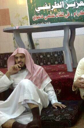 SchizoPashtun's tweet photo. Rare photos of Hadith Master Shaykh ’Abd al-’Aziz al-Tarifi from his visit to al-Sham in 2012-2013. https://t.co/MjgVYJoC34