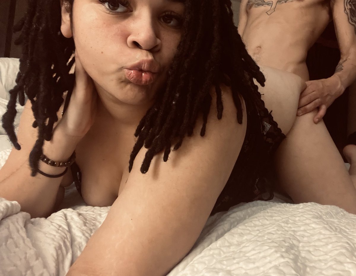 ms_Tbaybee's tweet photo. think i creamed 😅 i’m fucking my thick dick boy best friend for the first time 🔥

#sexy #baddie #teen #smothering #fetish #blaisan #deepthroat #texas #chubby #blackgirlBWC #throatfuck #contentcreator #Blasian #BBW #BBW4BWC #newporn⭐️ #squirt #teenbbw #BBWcreator #newcreator https://t.co/UGttbL6VNK