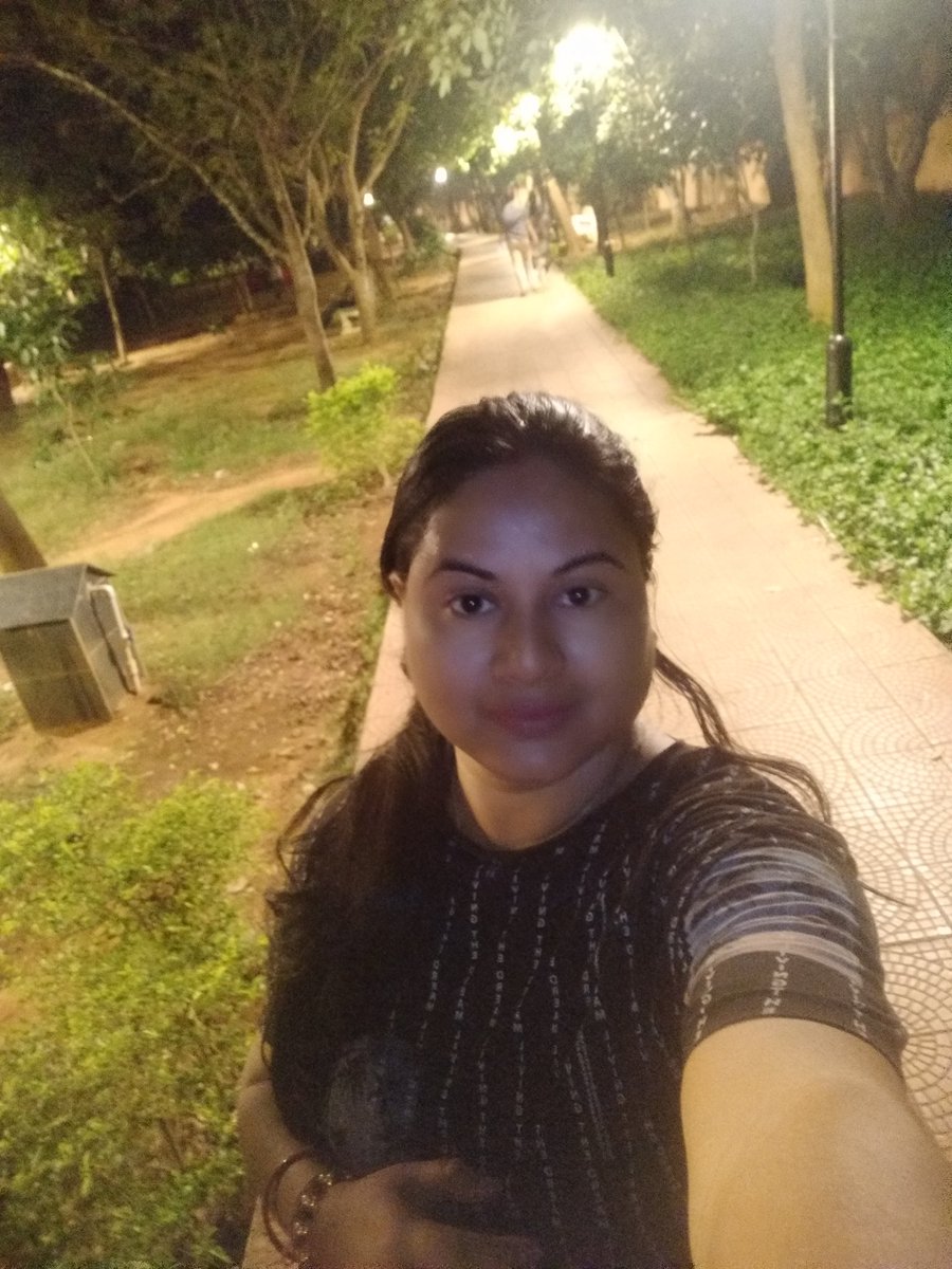 QRbabun's tweet photo. Scorching heat and sweaty evening
#Heatandhumidity https://t.co/Na4RWDoOcx