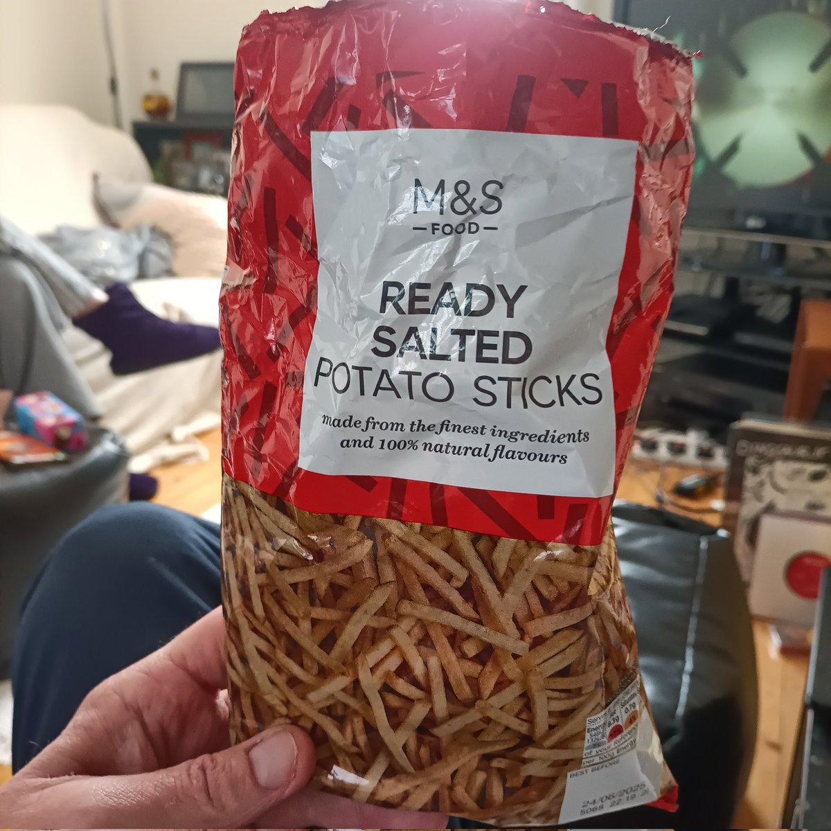 bonesjones's tweet photo. The potato sticks of #vitory
#invitorveritas
#COYW https://t.co/wgYyJhNjoC