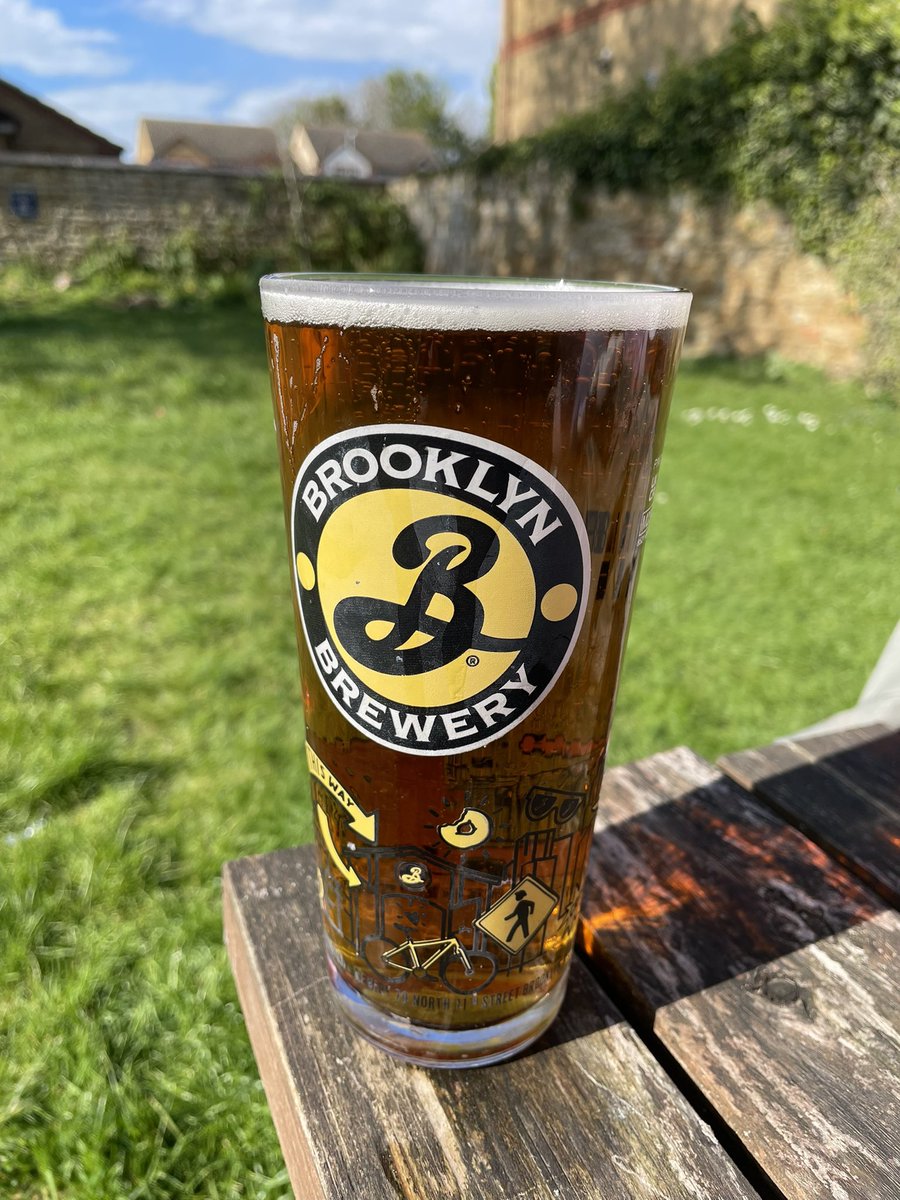 NTFC100's tweet photo. Pleasant Easter Sunday afternoon 🍻 https://t.co/SHR1Qd44Y0