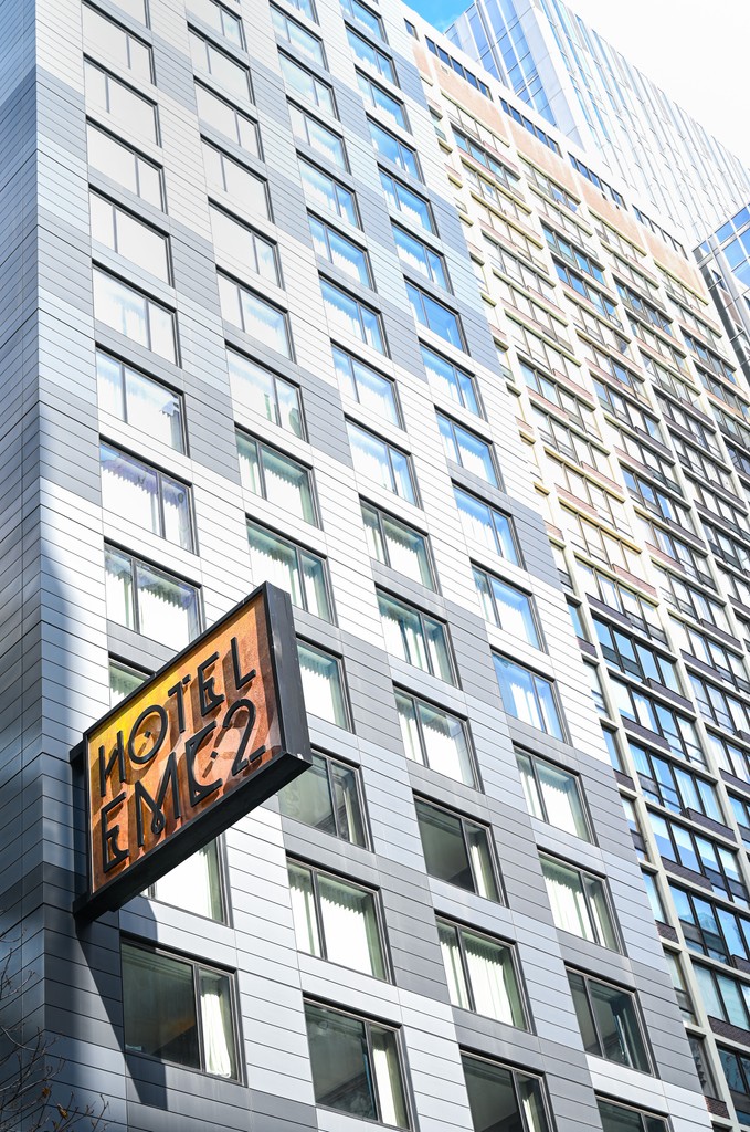 Hotel EMC2 tweet media