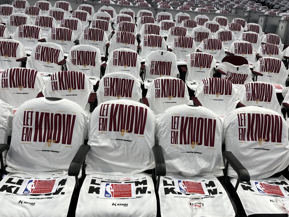 IraHeatBeat's tweet image. Cavaliers going all in for tonight against Heat, with T-shirts, towels, and those glowing wristbands.