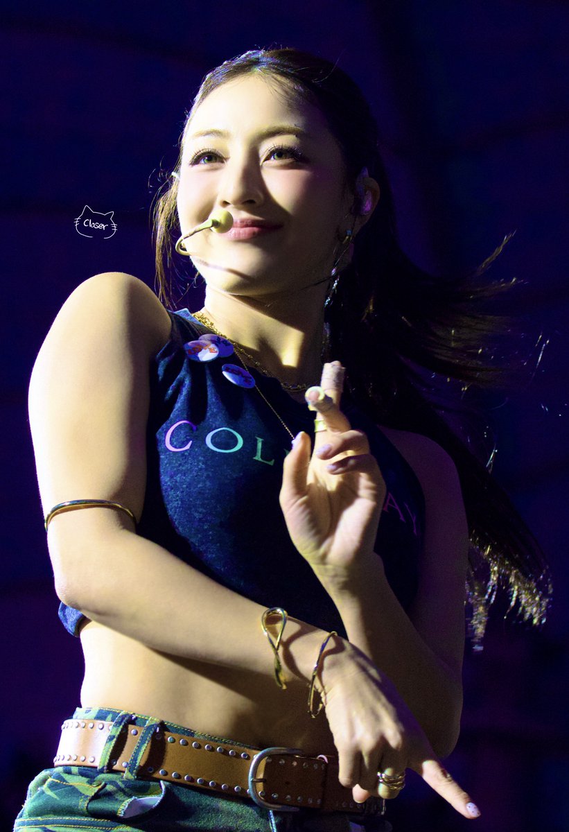 250419 

지효의 여름이 온다❤️‍🔥

#TWICE #트와이스 #지효  #JIHYO #ジヒョ #ColdplaySeoul #Coldplay