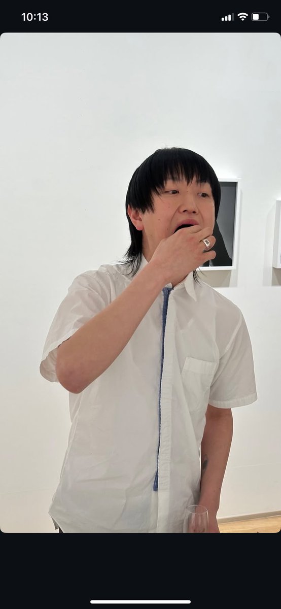 그냥 tweet media