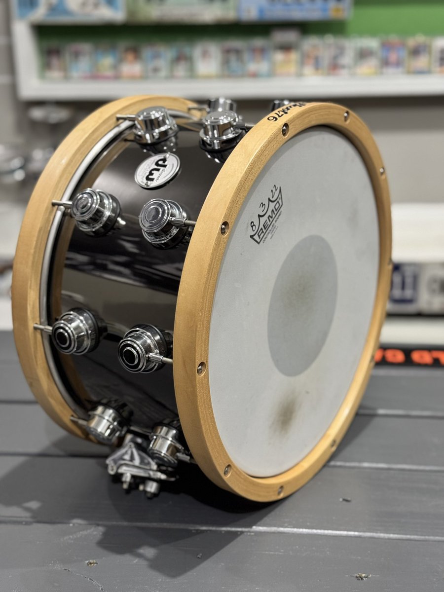 I picked a snare a day last 2 weeks to give you guys a glimpse of what i play. Here are a few more! Enjoy!