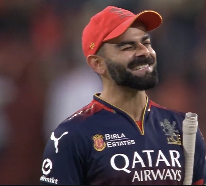 Satish26India's tweet photo. Virat Kohli is the vibes 😍
#RCBvPBKS #PBKSvsRCB #MIvCSK #CSKvMI #MIvsCSK #CSKvsMI #IPL2025 #SimpleHomeMadeRecipes #ViratKohli𓃵 #devduttpaddikal Devdutt Paddikal| Ravindra Jadeja| Ayush Mhatre| Shreyas Iyer #SupremeCourt https://t.co/or8wVHdCOE