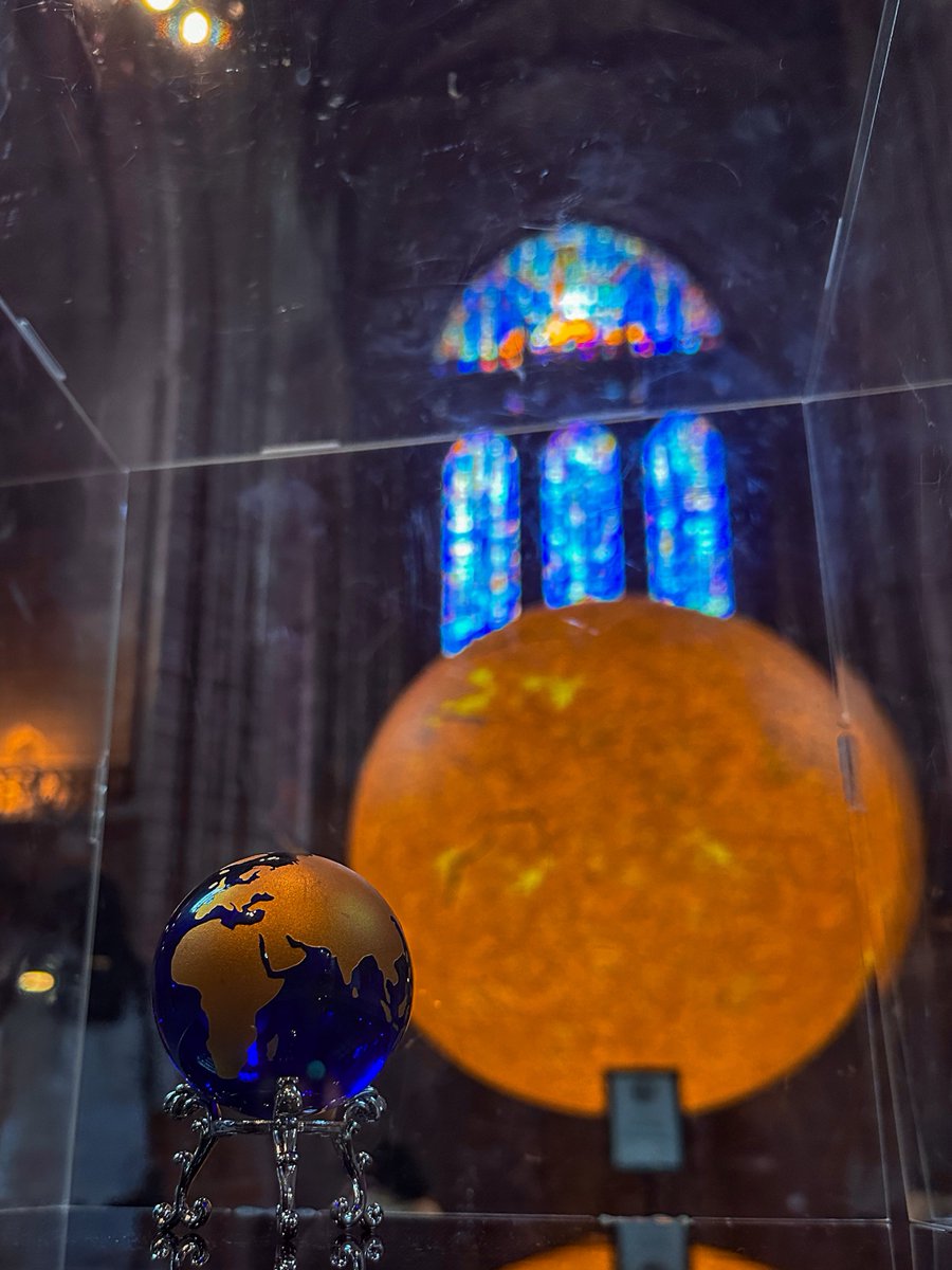 Helios ☀️🌍

Lovely little Easter Sunday going and seeing this at the liverpool Cathedral 😎