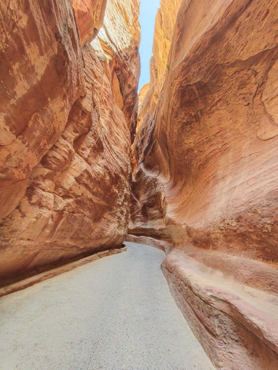 BawaJugad's tweet photo. #petra #Jordan #Ancient #Xiaomi15 #xiaomi15series https://t.co/YK3g2QNQlB