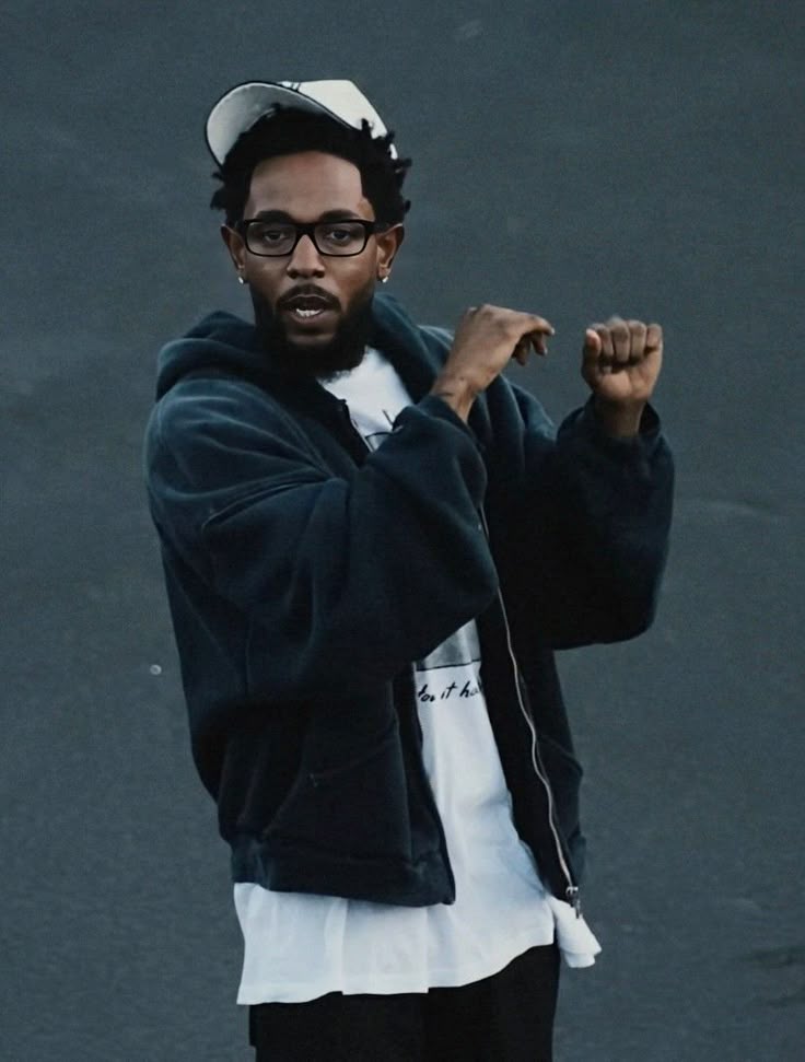 rodeodanonce's tweet photo. Kendrick Lamar, bu yıl Spotify'da resmen 5 MİLYAR dinlenmeyi geçti‼️🔥 https://t.co/aadik4JMUT