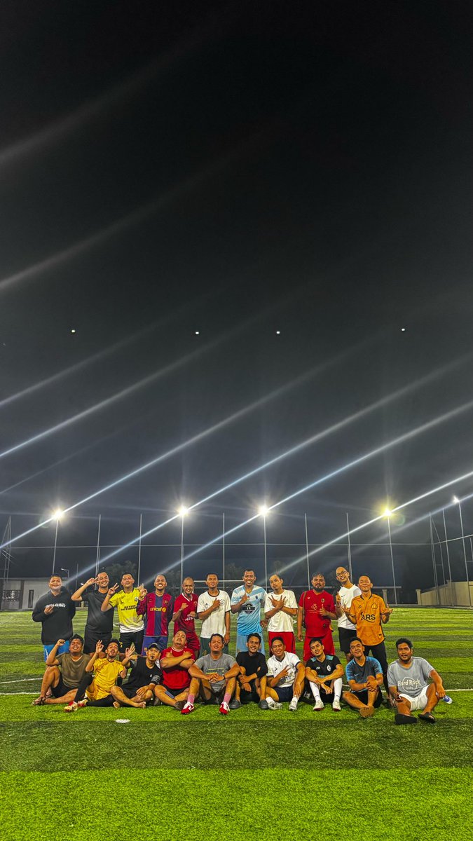 edhooos's tweet photo. ⚽️ https://t.co/Gjp8e5H9AA