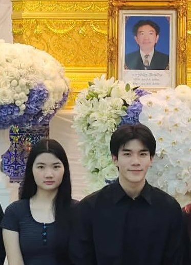 Dad have two heart: Fourth and front